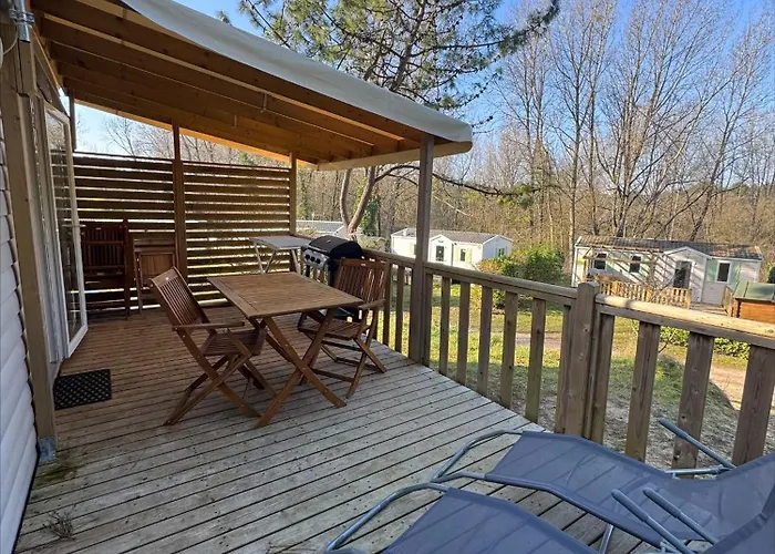 Au Coeur De La Pinède *